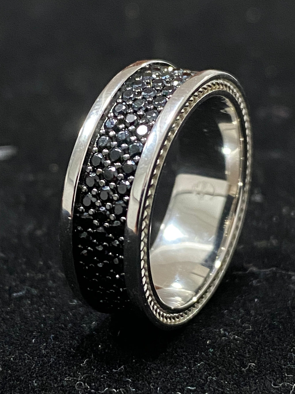 Lino Ring