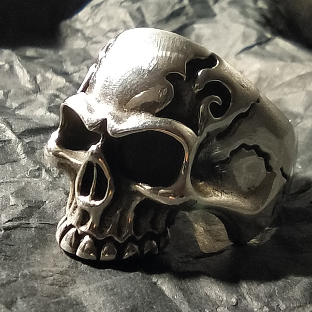 NoJaw Skull Ring